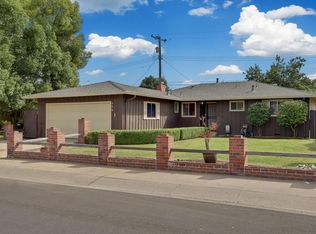 408 Palm Ave, Lodi, CA 95240