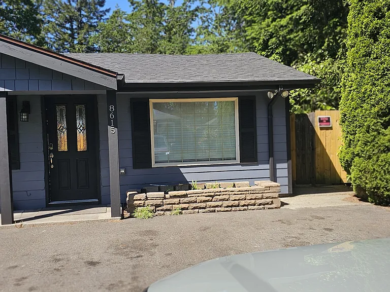8615 John Dower Rd SW — Photo 2