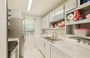 3rd image of 8405 Wilcrest Dr APT 2902