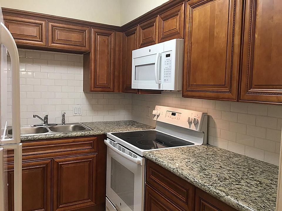 1st image of 2601 Bellefontaine St APT C312