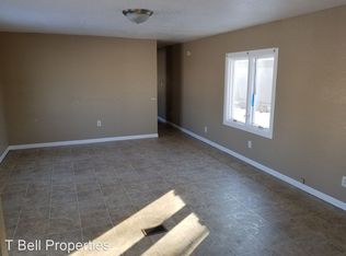 312 N Todds Ferry Rd, Conesville, IA 52739