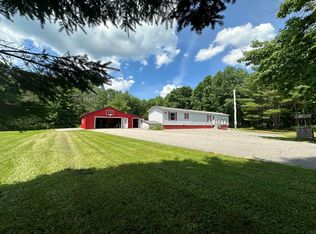 639 Ledge Hill Rd, Corinth, ME 04427