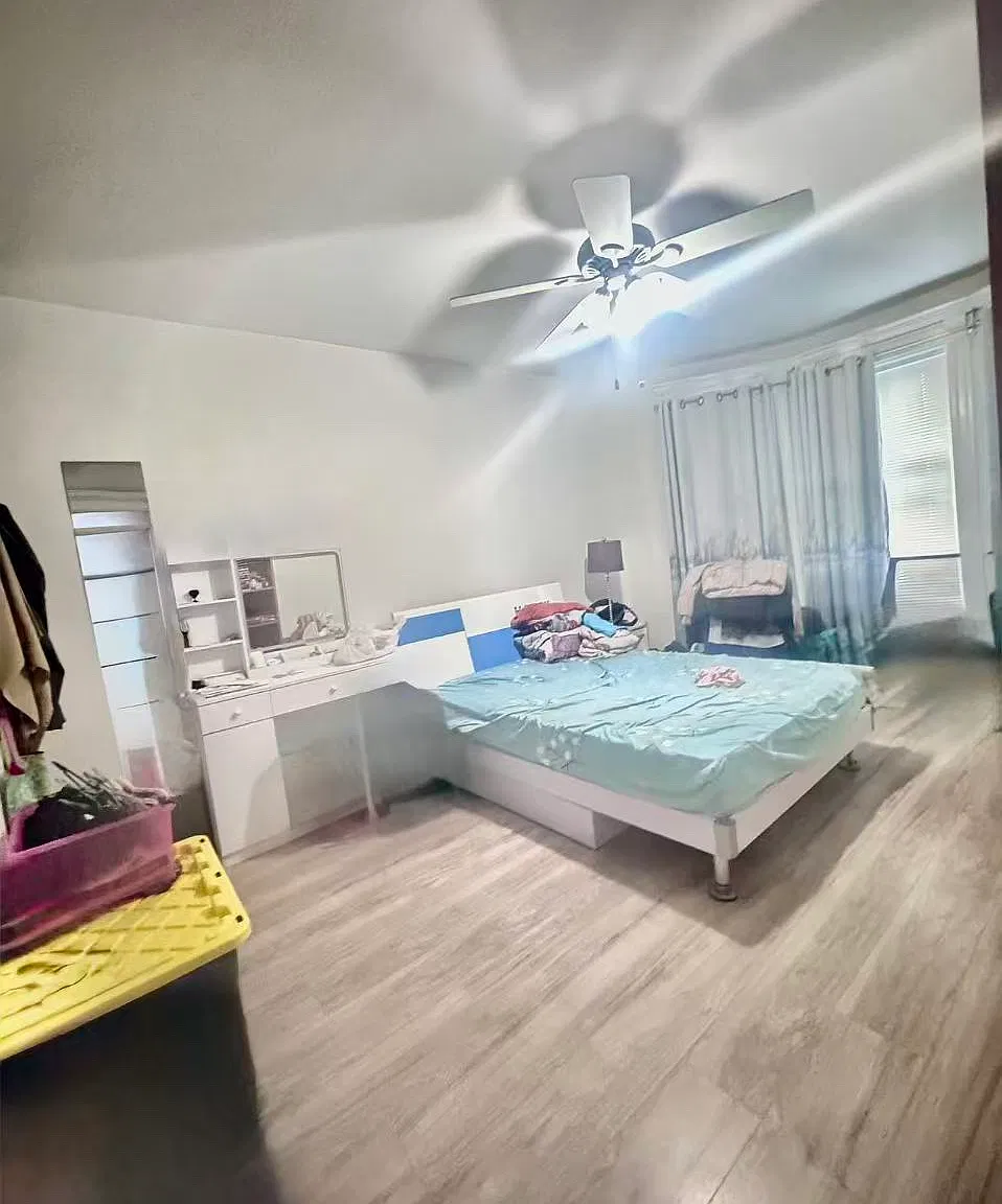 4 bed, 1.5 bath, 1520 sqft, $4,000 — Photo 3