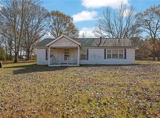 2948 Lenora Rd, Snellville, GA 30039