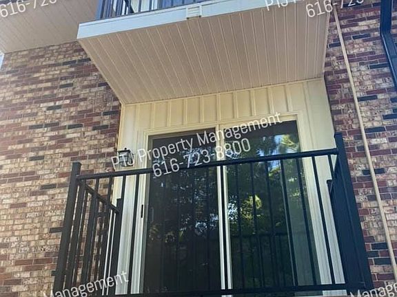 2nd image of 4754 Eastern Ave SE #206