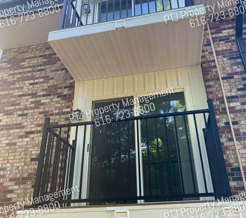Royal Oak Apartments