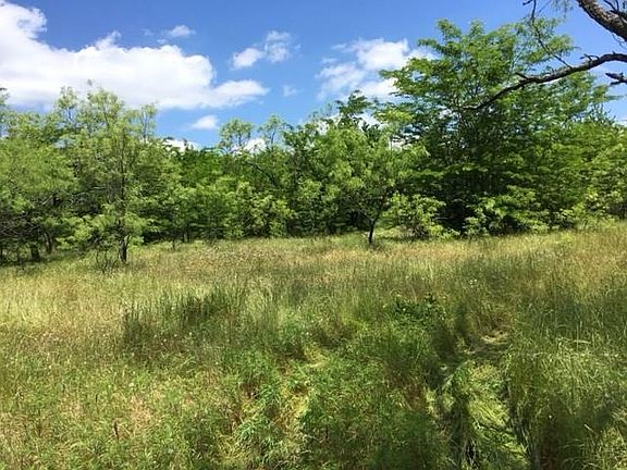 3rd image of 676 County Road 4575