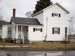 198 Cleveland St, Manistee, MI 49660