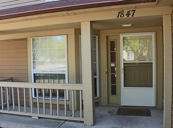 2nd image of 1847 Appaloosa Dr