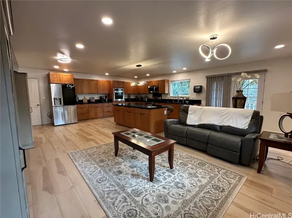 1124 Kilani Ave APT 1, Wahiawa, HI 96786