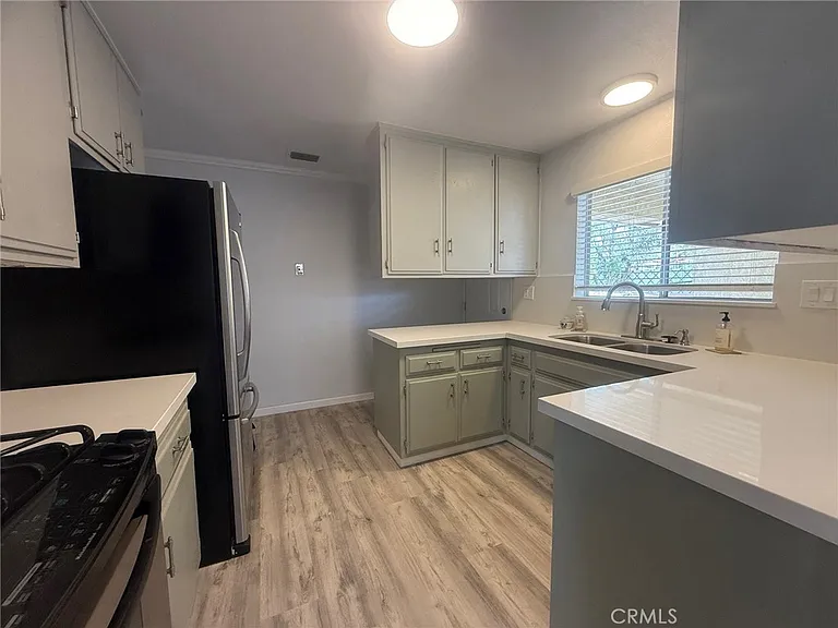 34465 J St — Photo 5