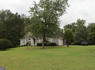 12136 Edgewater Dr, Hampton, GA 30228