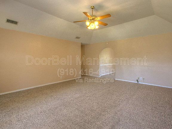 4th image of 2520 W Honolulu St