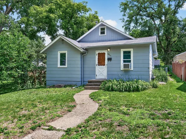 2841 Blackstone Ave S, Saint Louis Park, MN 55416