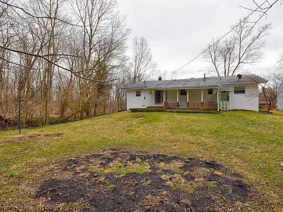 5th image of 912 Crescent Dr