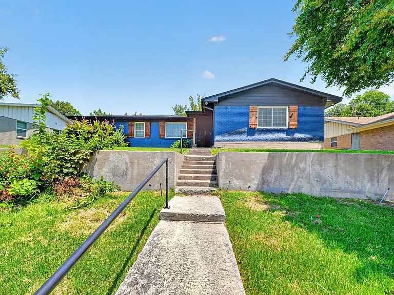 505 Whittle Way — Photo 47