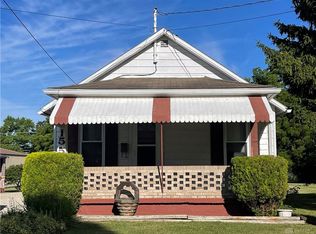 155 Lawnview Ave, Springfield, OH 45505