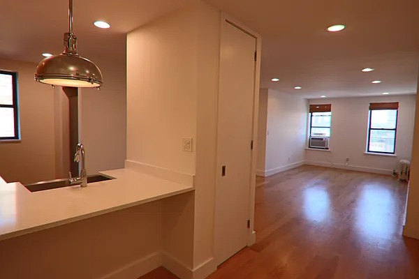 Rented by PMG Real Estate  | media 1