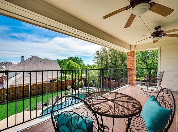 3rd image of 7916 Sawgrass Dr