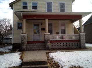 821 22nd St, Rock Island, IL 61201