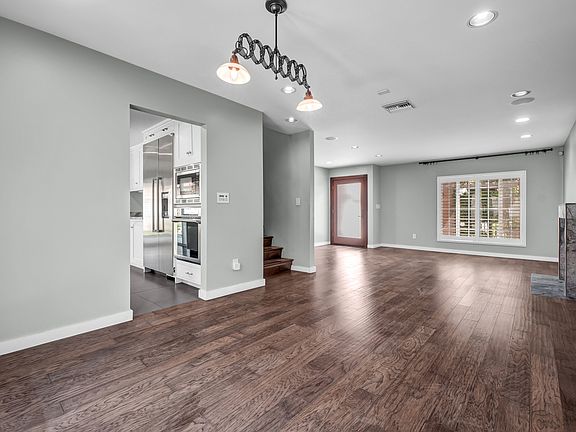 5th image of 16709 Cobblestone Ct