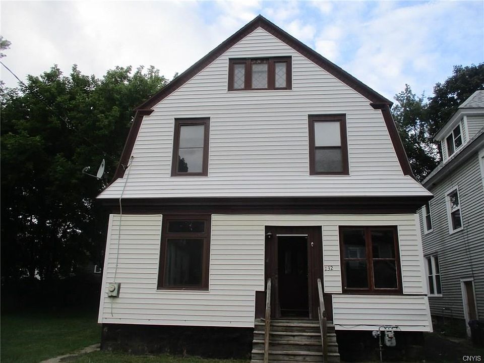 1st image of 132 Wood Ave