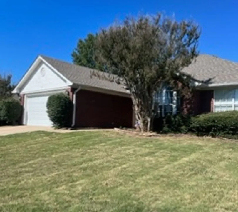 5713 Remington Way