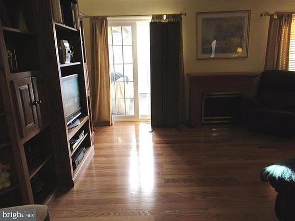 4th image of 15003 Westholm Ct #271-B