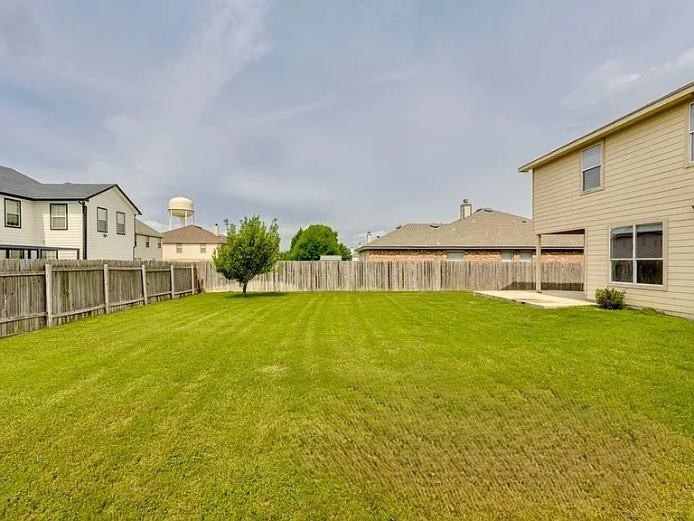 19617 Cheyenne Valley Dr — Photo 31