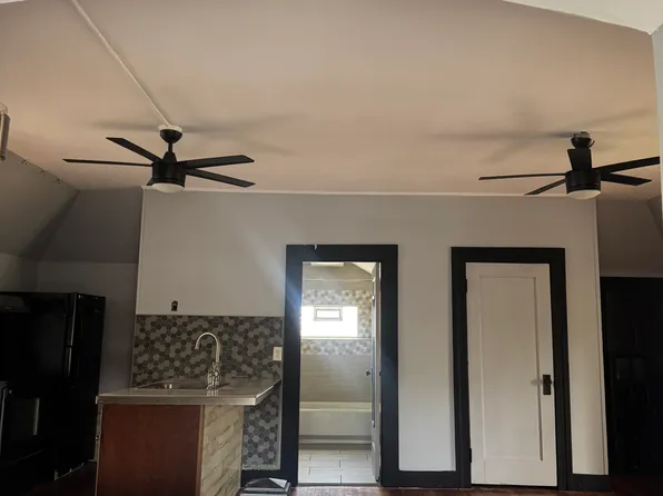 948 Culver Rd #4, Rochester, NY 14609