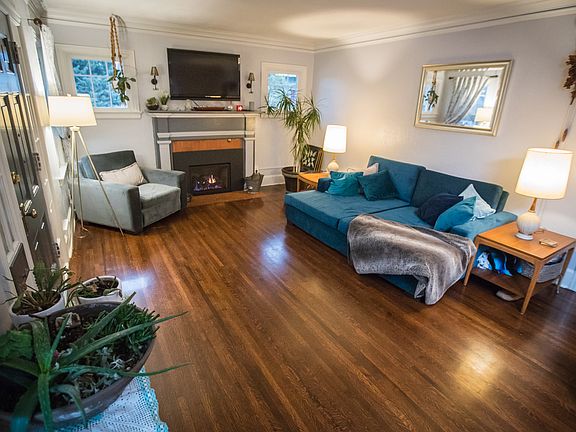 Upstairs Living Room