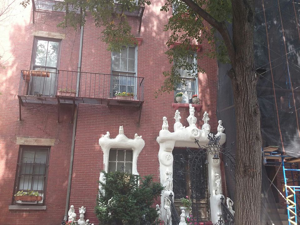 2nd image of 9 Dwight St
