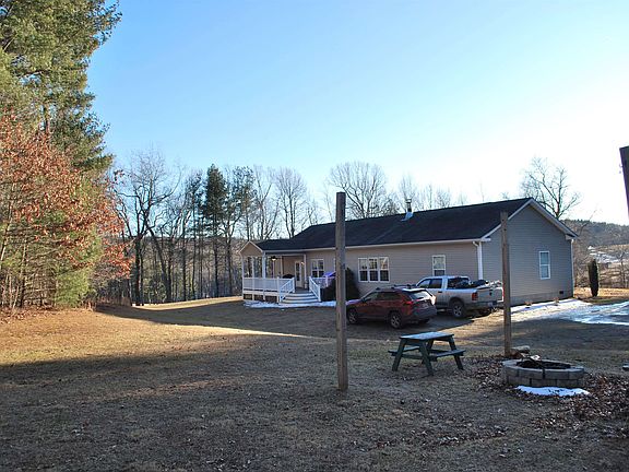 5th image of 241 Sams Rd SE