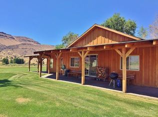 40288 N Twickenham Rd, Mitchell, OR 97750