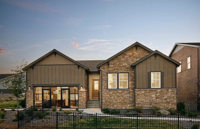 Take a virtual tour of the Easton home design now.