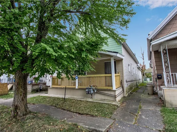 24 Person St, Buffalo, NY 14212