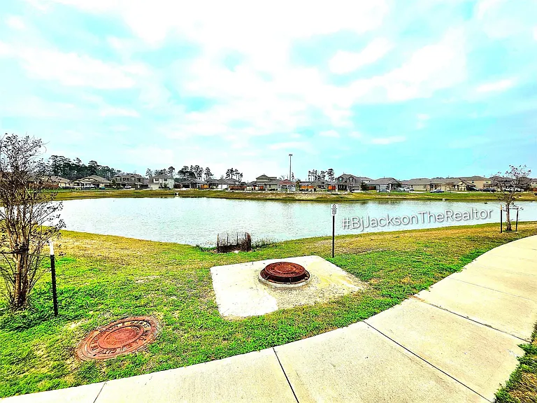 7638 Nevaeh Crest Path — Photo 48