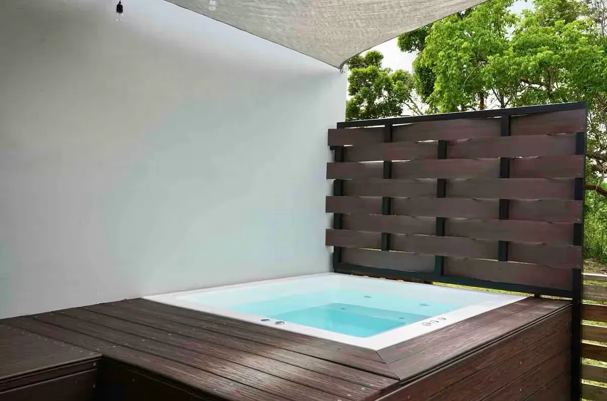 2 bed, $2,000 — Photo 1