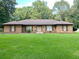 128 Dogwood Ln S, Florence, MS 39073