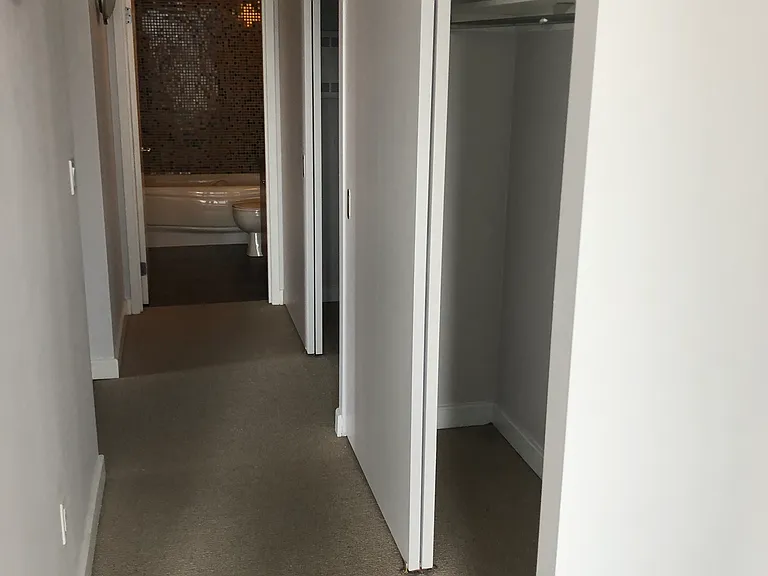 179 George St #706 — Photo 18