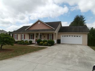 3131 Covington Way, Lenoir, NC 28645