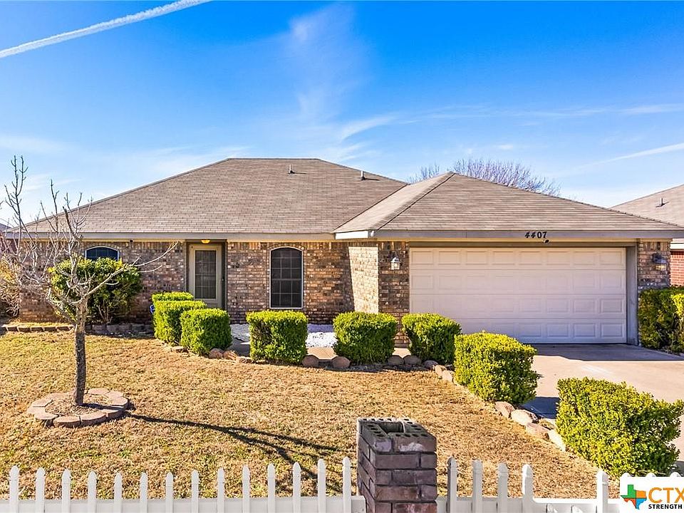 1st image of 4407 Wade Dr