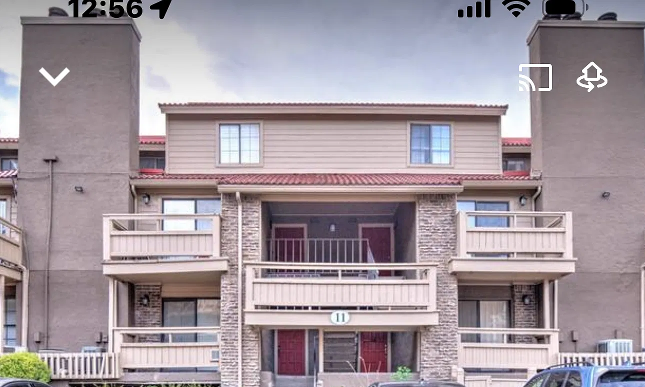 1 bed, 1.5 bath, 837 sqft, $1,900 — Photo 1