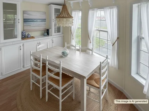 4 Francis St, E Wareham, MA 02538
