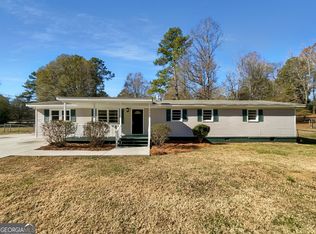 225 Kristie Cir, Powder Springs, GA 30127