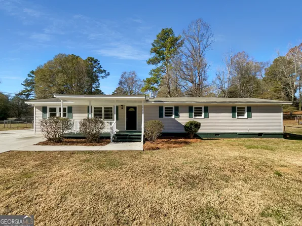 225 Kristie Cir, Powder Springs, GA 30127