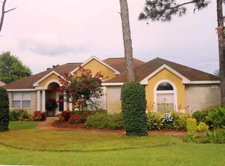 1986 Rue La Fontaine, Navarre, FL 32566