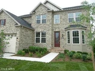 2404 Lake Forest Dr, Upper Marlboro, MD 20774