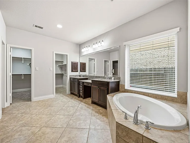 27707 Lodgemist Ct — Photo 19