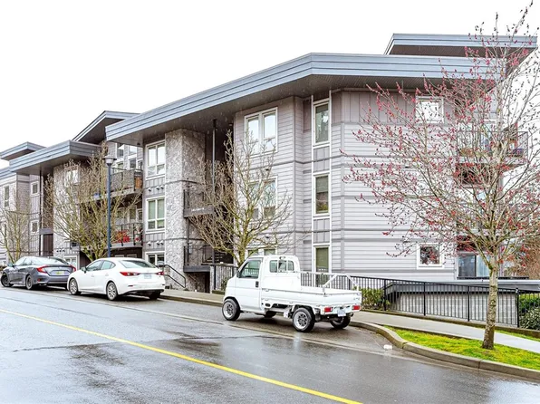 3240 Jacklin Rd #402, Langford, BC V9C 3T6